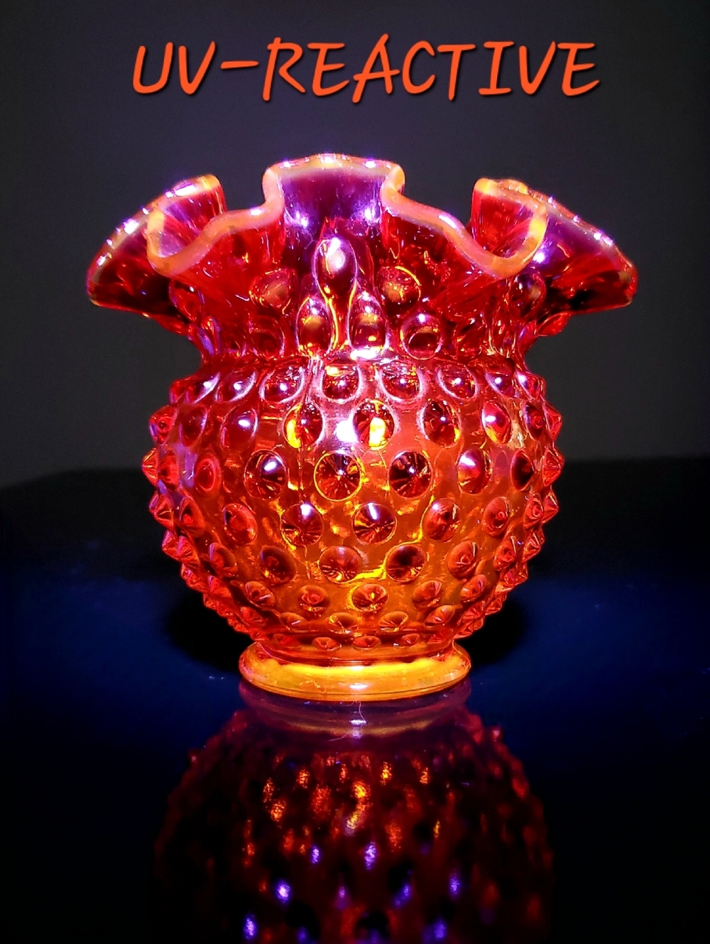 Fenton Amberina 4 1/4" Double Crimp Vase - Picture 1 of 12
